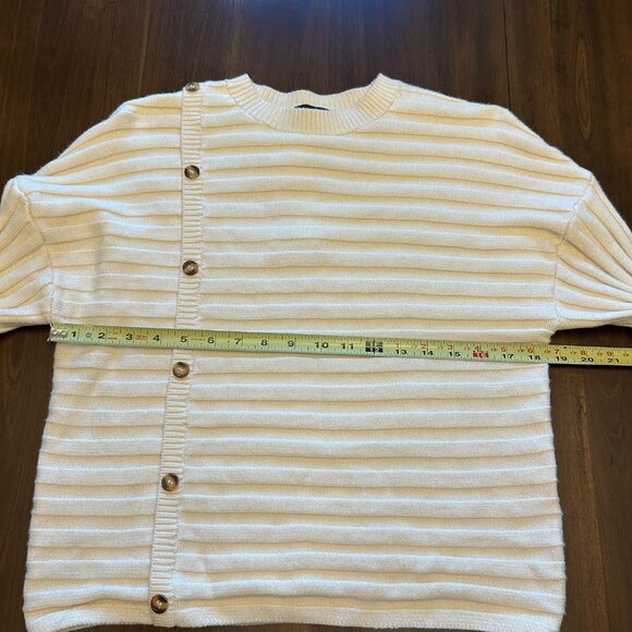 NWT PrettyGarden Side Button Sweater Cream Medium Long Sleeve Ribbed Knit - Picture 9 of 16